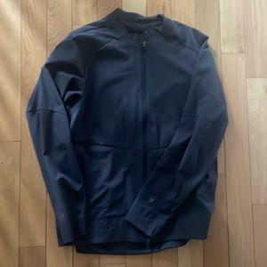 Lululemon XL Men’s Full Zip Sweater - Like New - Dark Grey Color